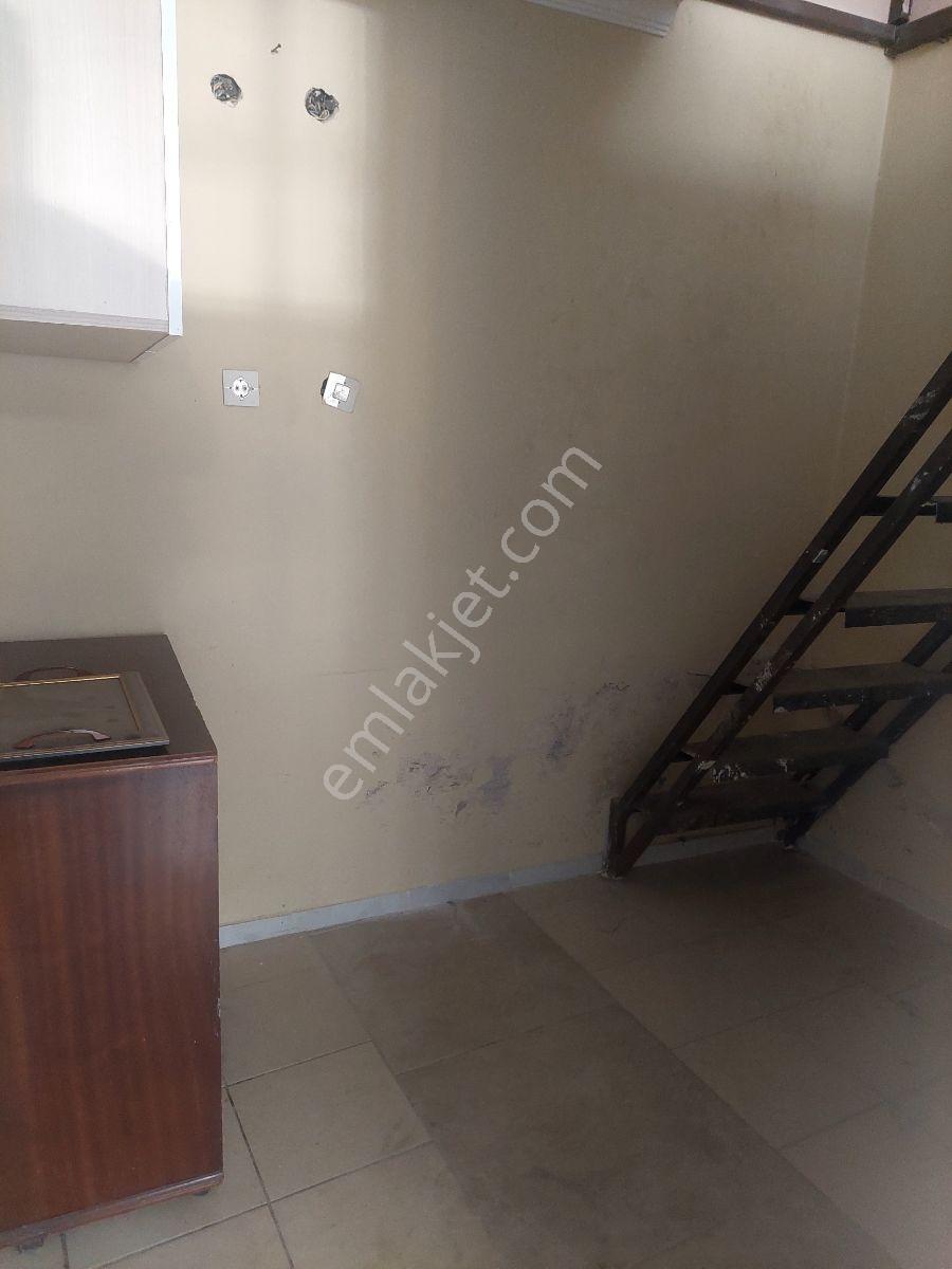 Yeşil Mahalle'de 45 M2+ 30 M2 Batarlı Satılık Dükkan - Görsel 7
