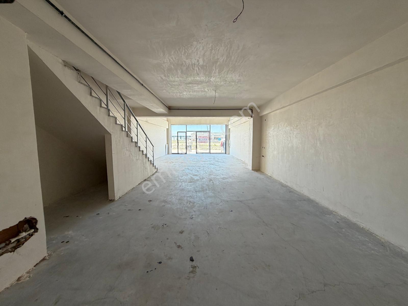 Dogalgazli Kiralik 300 M2 Dukkan - Görsel 4