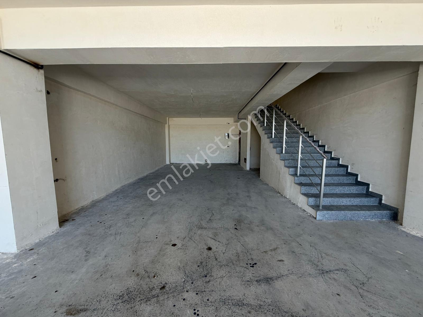 Dogalgazli Kiralik 300 M2 Dukkan - Görsel 5