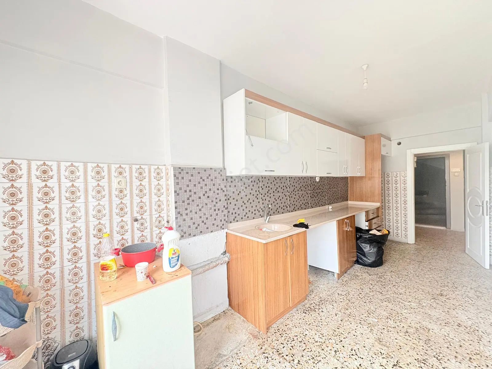 Prestij'den Pirireis'te Hilton Otel Civarı Tertemiz 3+1 Daire - Görsel 4