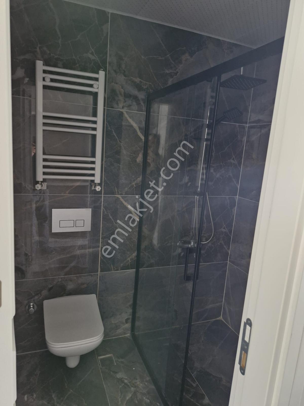 Fırat Plaza Mezitli Akdeniz'de 2,5+1 Satılık Daire Ara Kat - Görsel 19