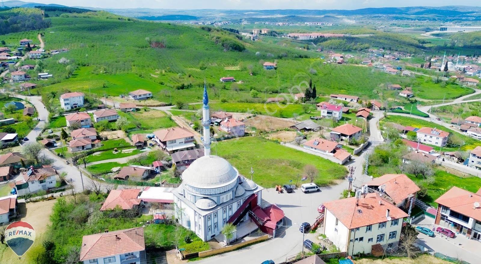 Remax Rıdvan Gedikten Satılık 2544 M2 Ticari + Konut İmarlı Arsa - Görsel 2