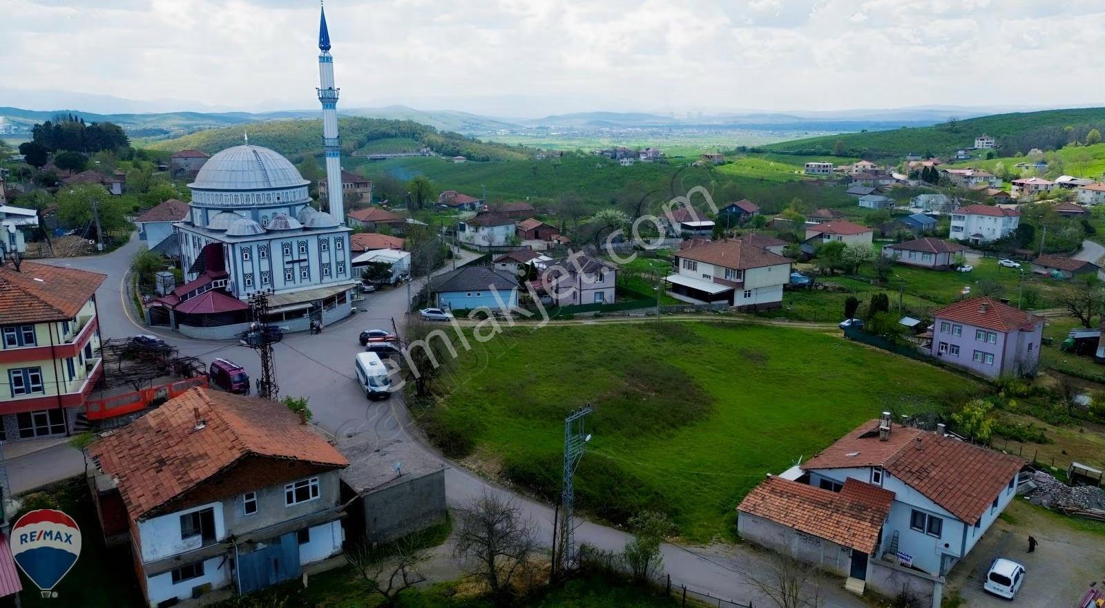 Remax Rıdvan Gedikten Satılık 2544 M2 Ticari + Konut İmarlı Arsa - Görsel 7