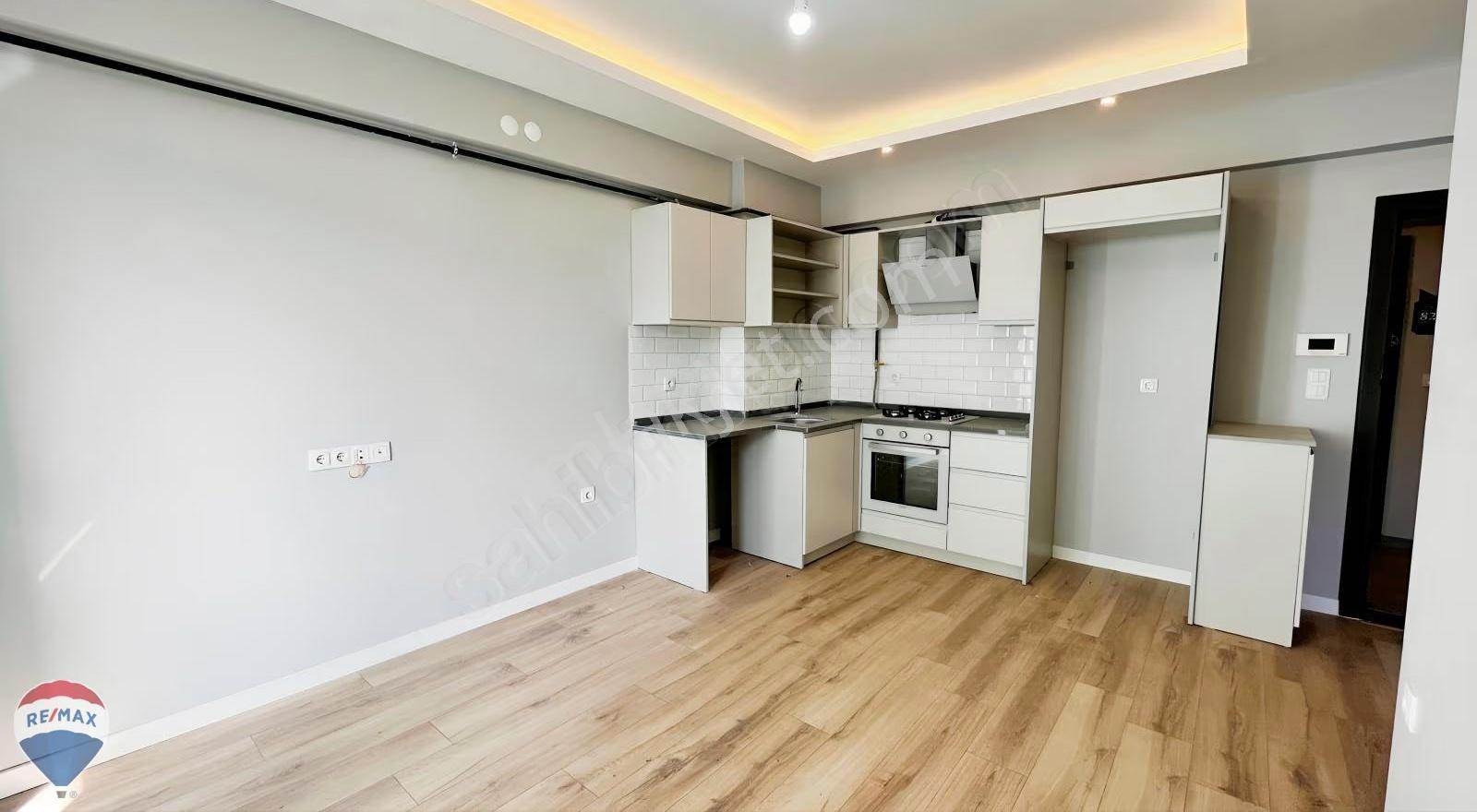 Remax Maviden Stüdyo99 Projesinde 1+1 54 M2 Asansörlü Daire - Görsel 15
