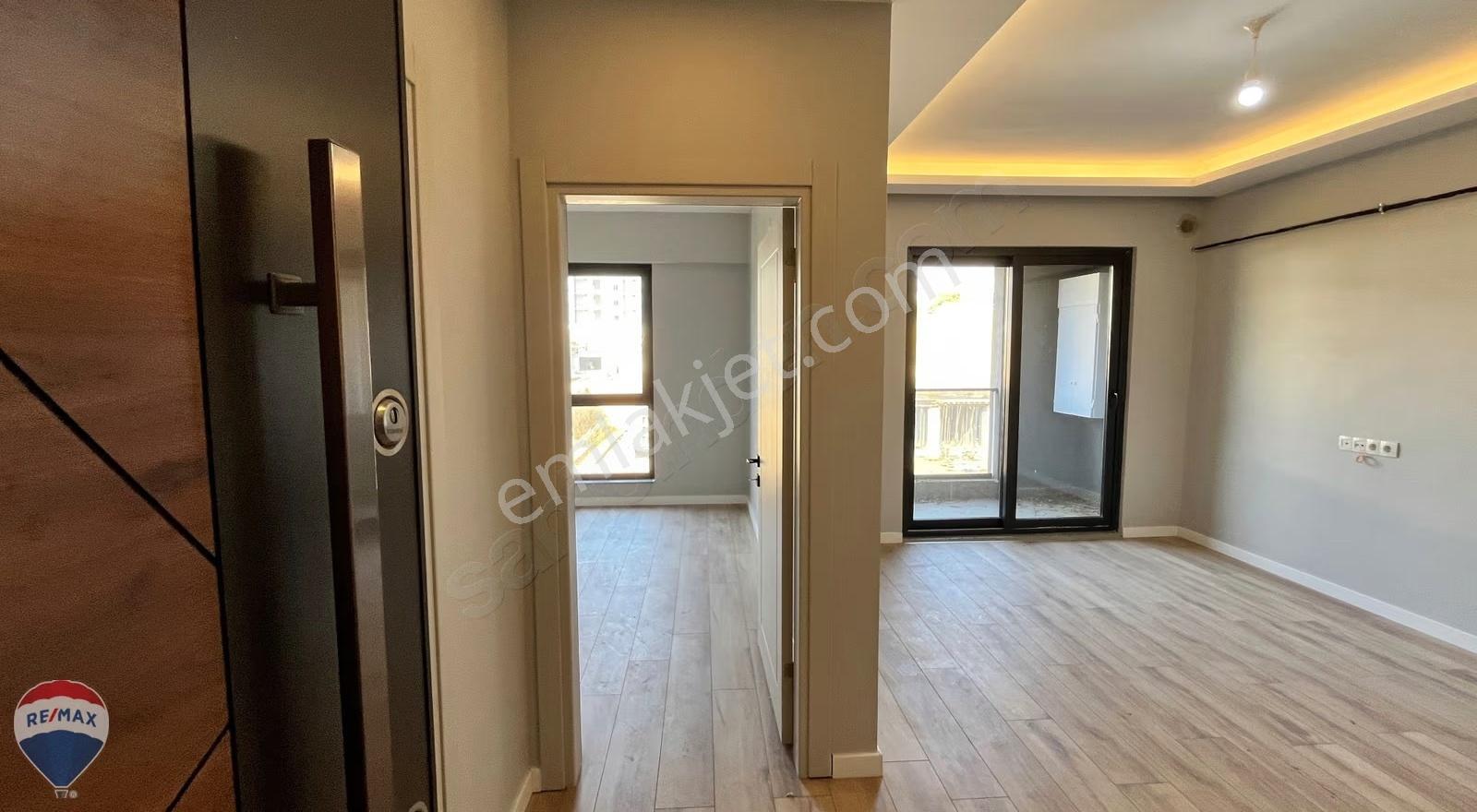 Remax Maviden Stüdyo99 Projesinde 1+1 54 M2 Asansörlü Daire - Görsel 8