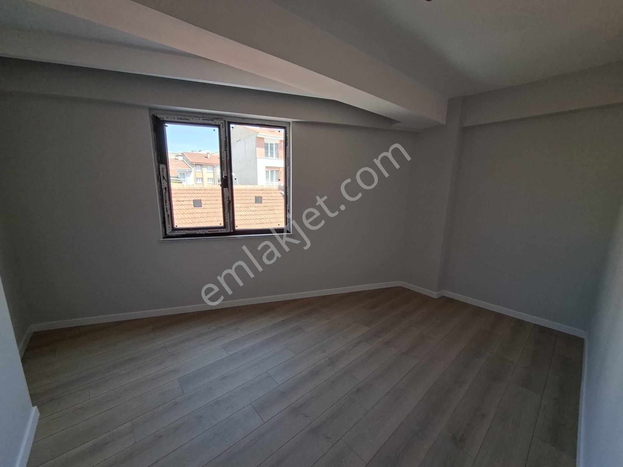 Recep Ümitten Derman Cad.sinde Satılık Super Lux 3+1 Ferah Daire - Görsel 22