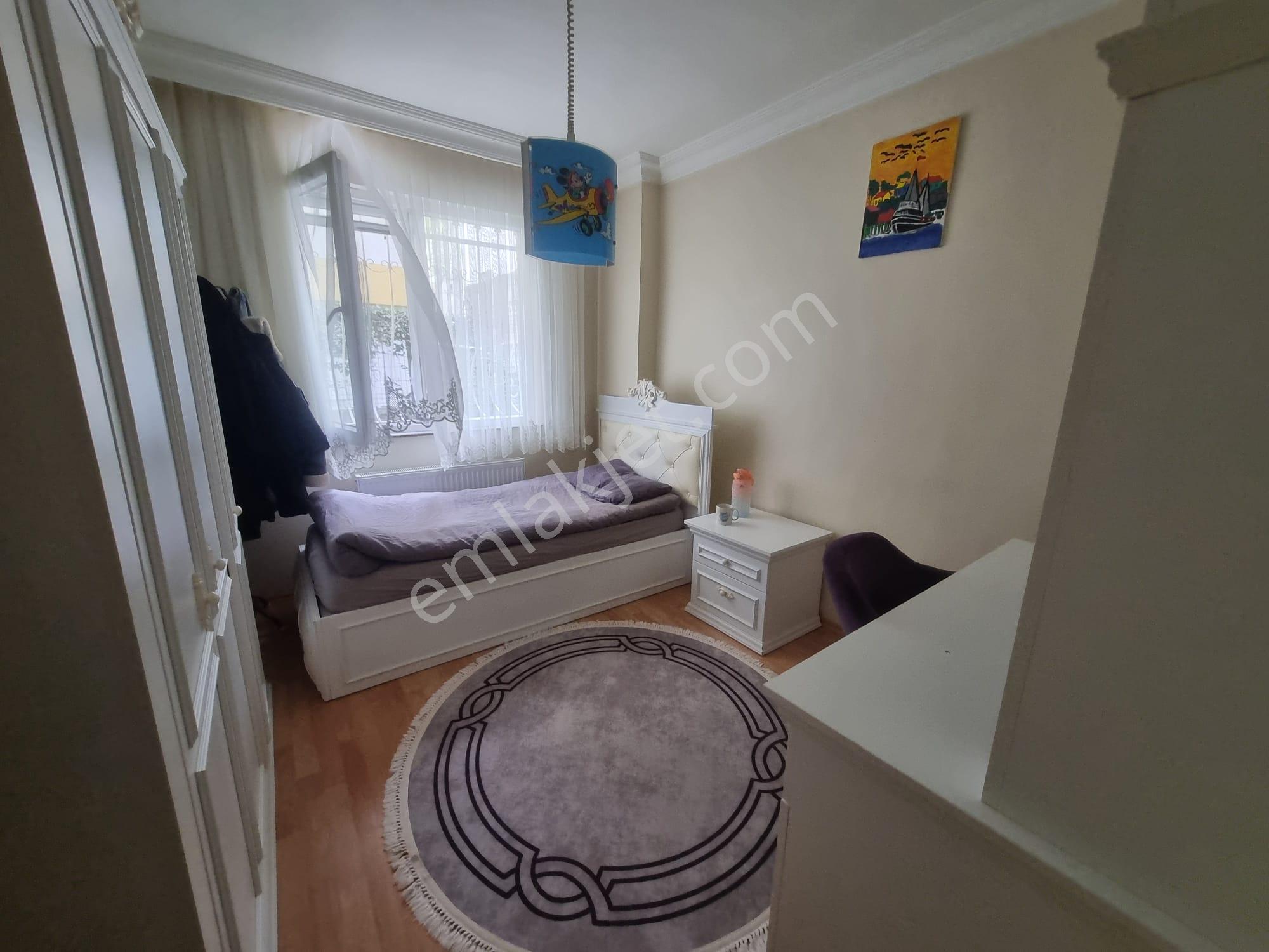 Oryaştan Ataşehir Kayışdağında Bahçe Kullanımlı 110m2 3+1 Daire - Görsel 12