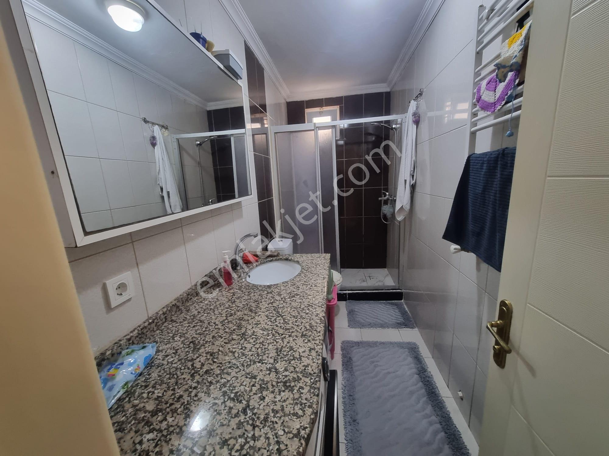 Oryaştan Ataşehir Kayışdağında Bahçe Kullanımlı 110m2 3+1 Daire - Görsel 10