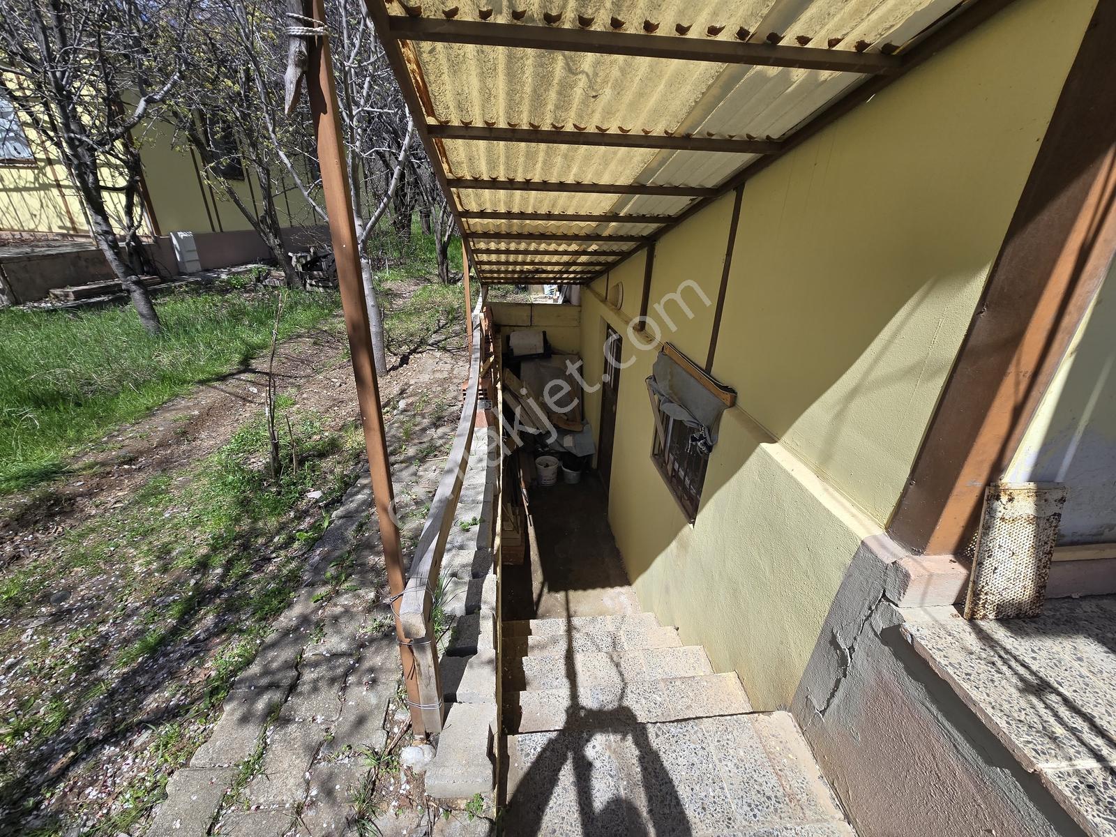 Remax Dem'den Işıkpınar Mahallesinde Satılık Arsa - Görsel 3