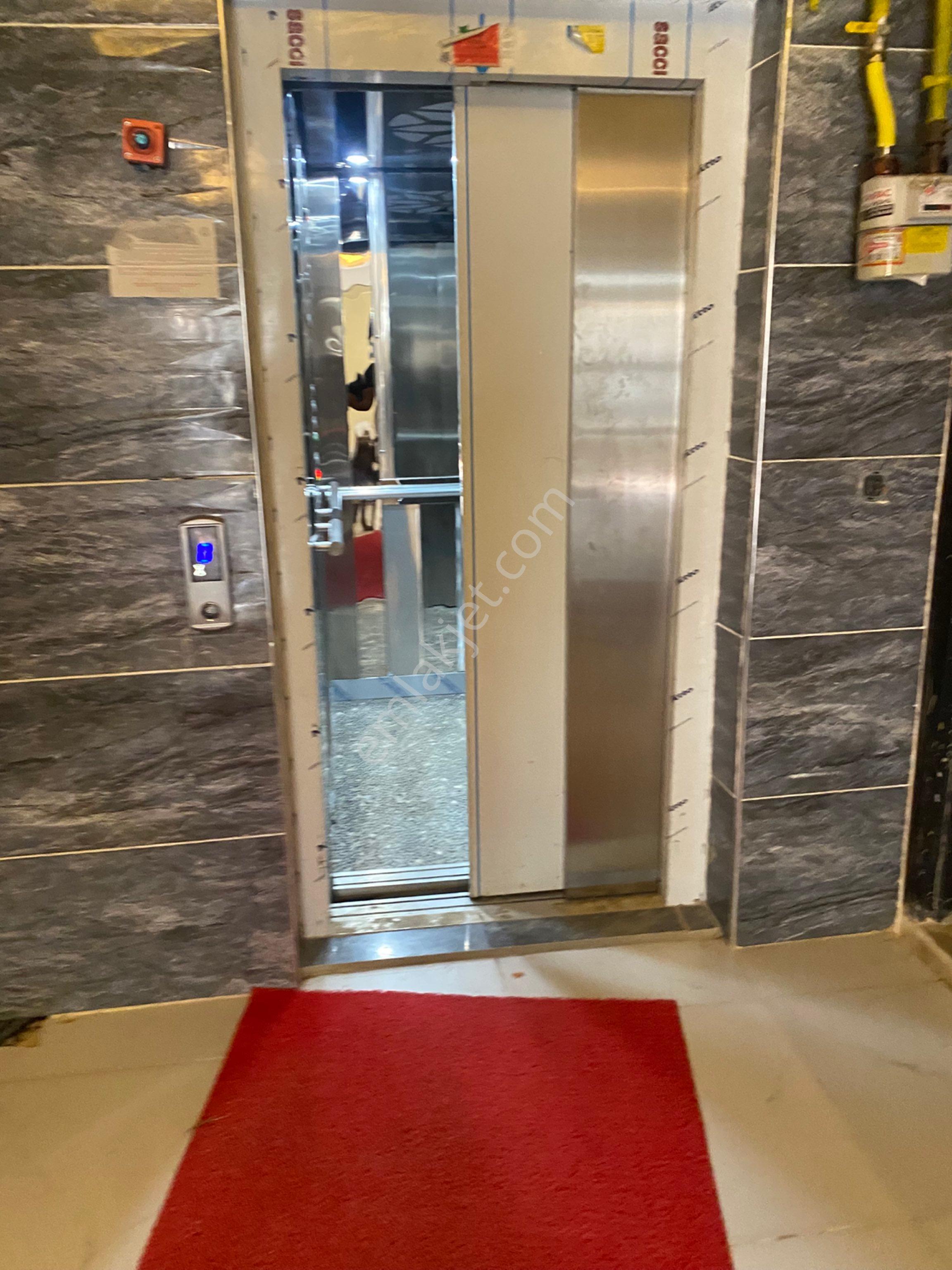 İmambakır Mahallesinde Kiralık Full Eşyalı 1+1 Daire - Görsel 12