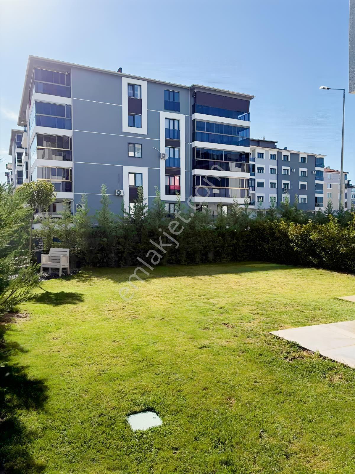 Yenişafakda Havuzlu Site İçi 3,5+1 Yalı Özel Bahçeli Daire - Görsel 6
