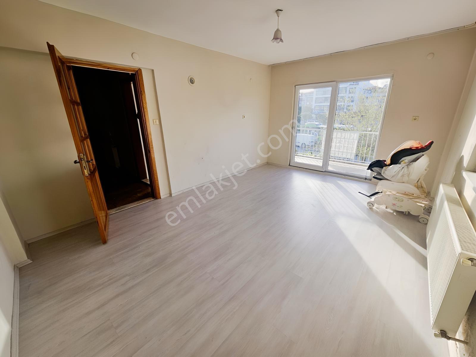 Yenişafak Mahallesinde 3,5+1 190m2 Kiralık Daire - Görsel 9