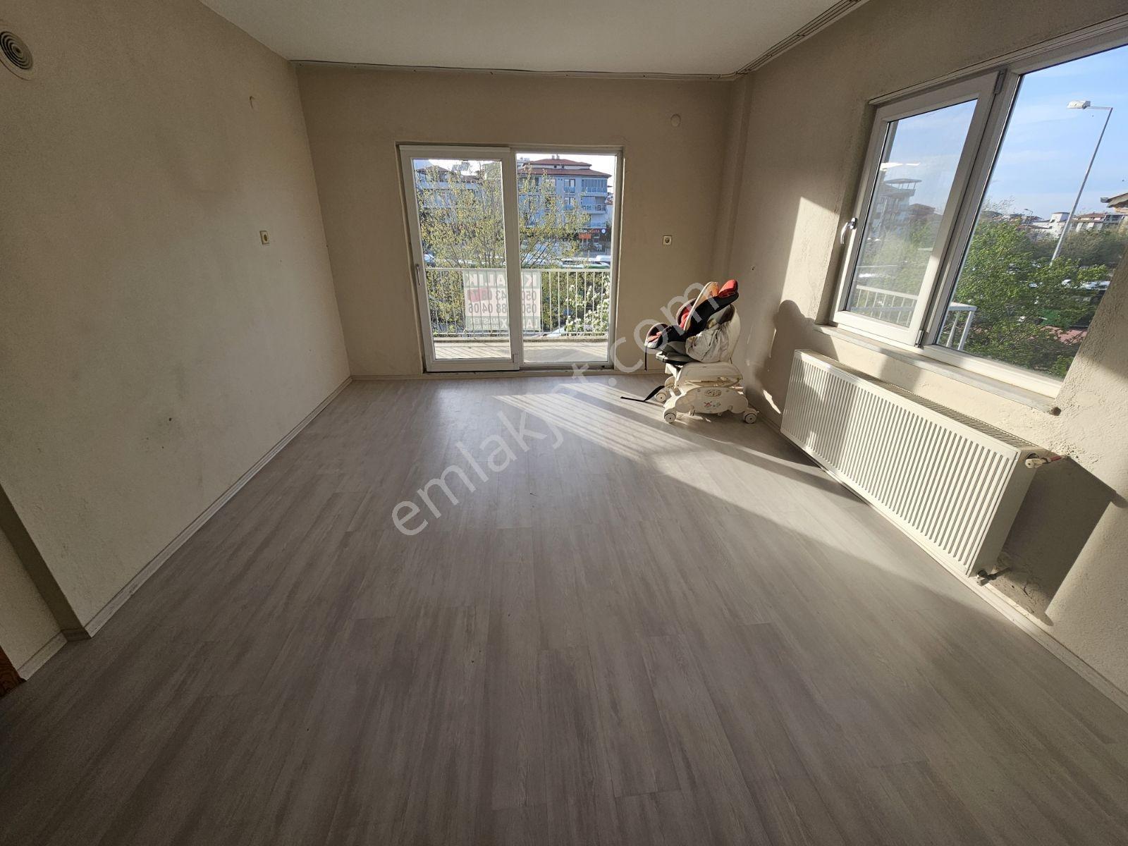 Yenişafak Mahallesinde 3,5+1 190m2 Kiralık Daire - Görsel 8
