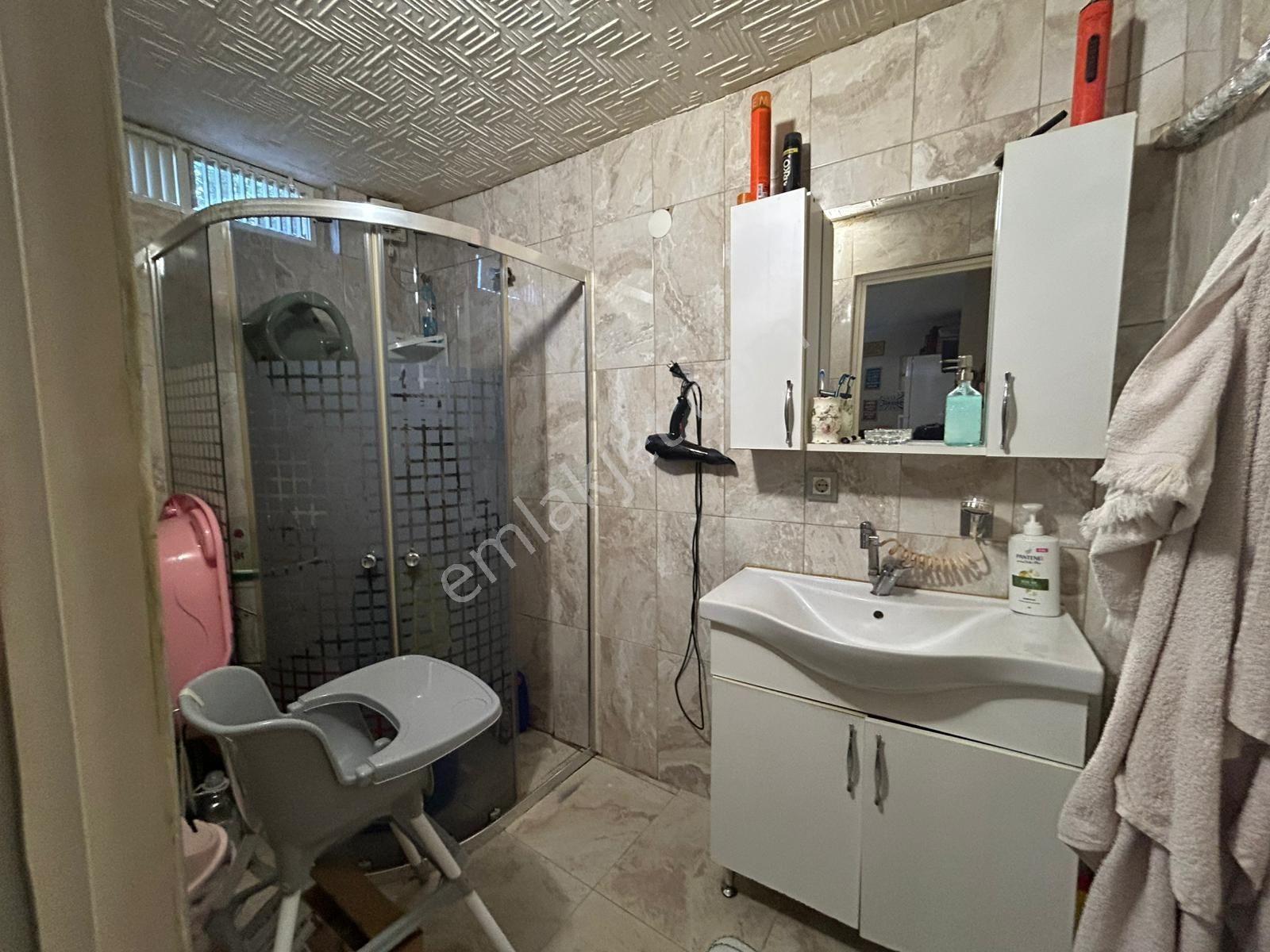 Batıkent Çakırlar'da Acil Satılık Full Yapılı 5+2 Köşe Villa - Görsel 2