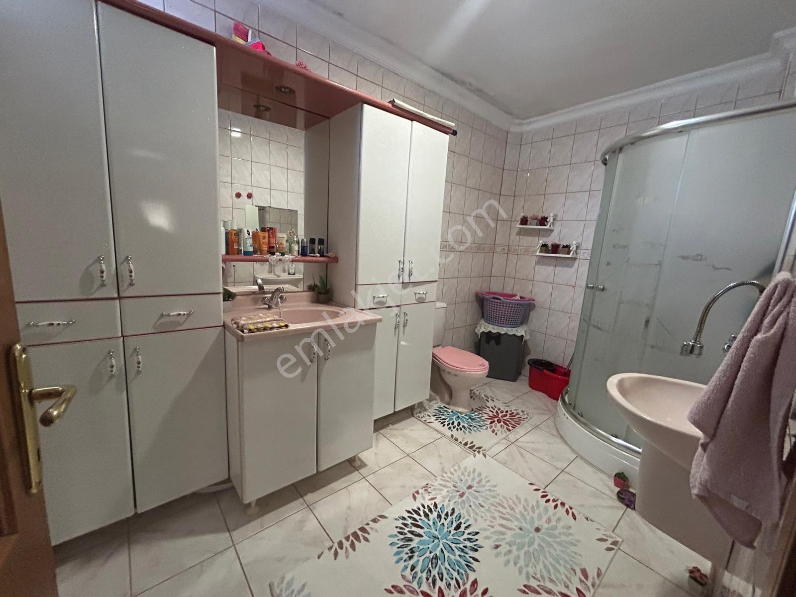 Batıkent Çakırlar'da Acil Satılık Full Yapılı 5+2 Köşe Villa - Görsel 15