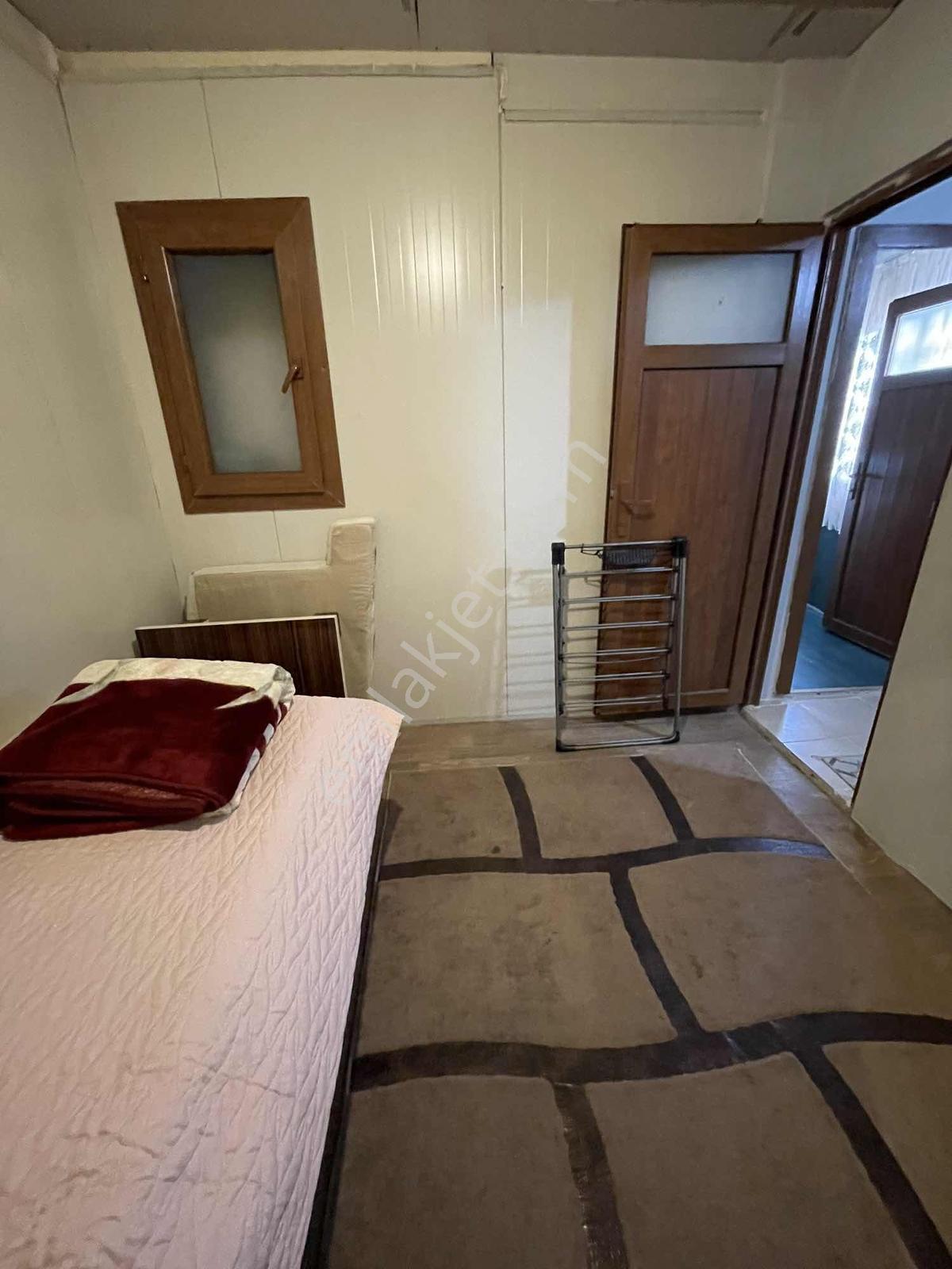 Gültepe`de~cadde~üzeri~1+1~full~eşyalı~cazip~az~katlı~daire - Görsel 7