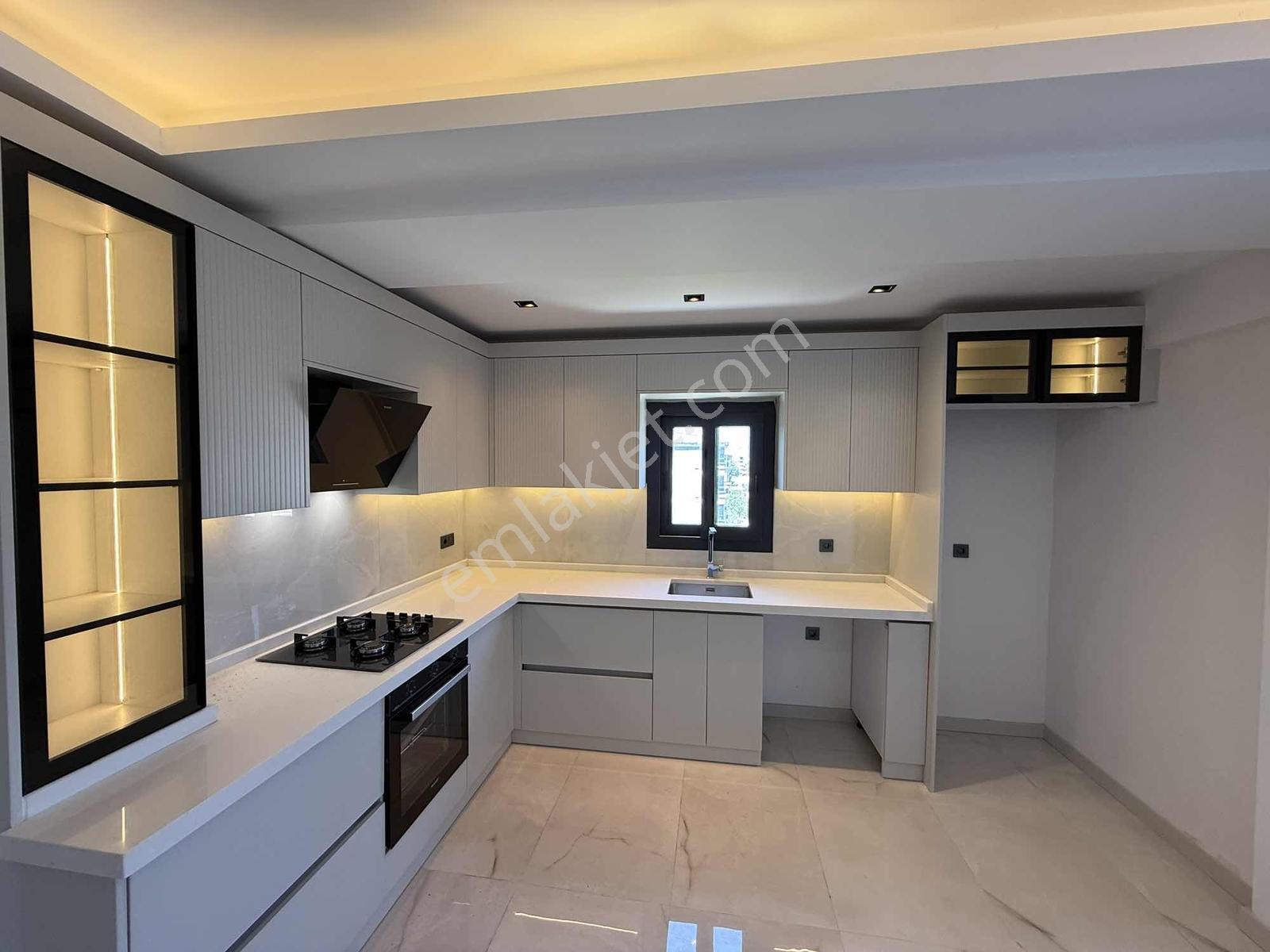 Yedieylül Mah. 3+1 145m² Ultra Lüx İşçilik Her Katta Tek Daire ! - Görsel 10