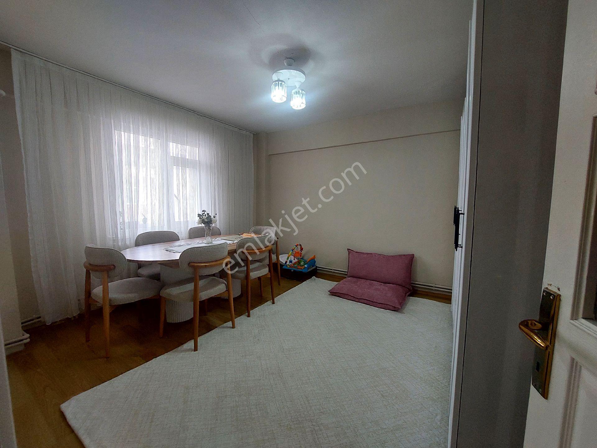Gazi Osman Paşa Karayollarında Satılık Dubleks 3+2 180 M2 Metroya Yakın - Görsel 6