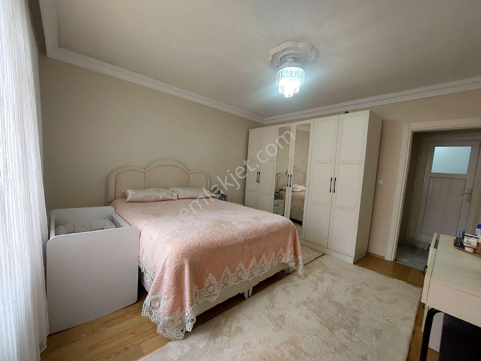Gazi Osman Paşa Karayollarında Satılık Dubleks 3+2 180 M2 Metroya Yakın - Görsel 8