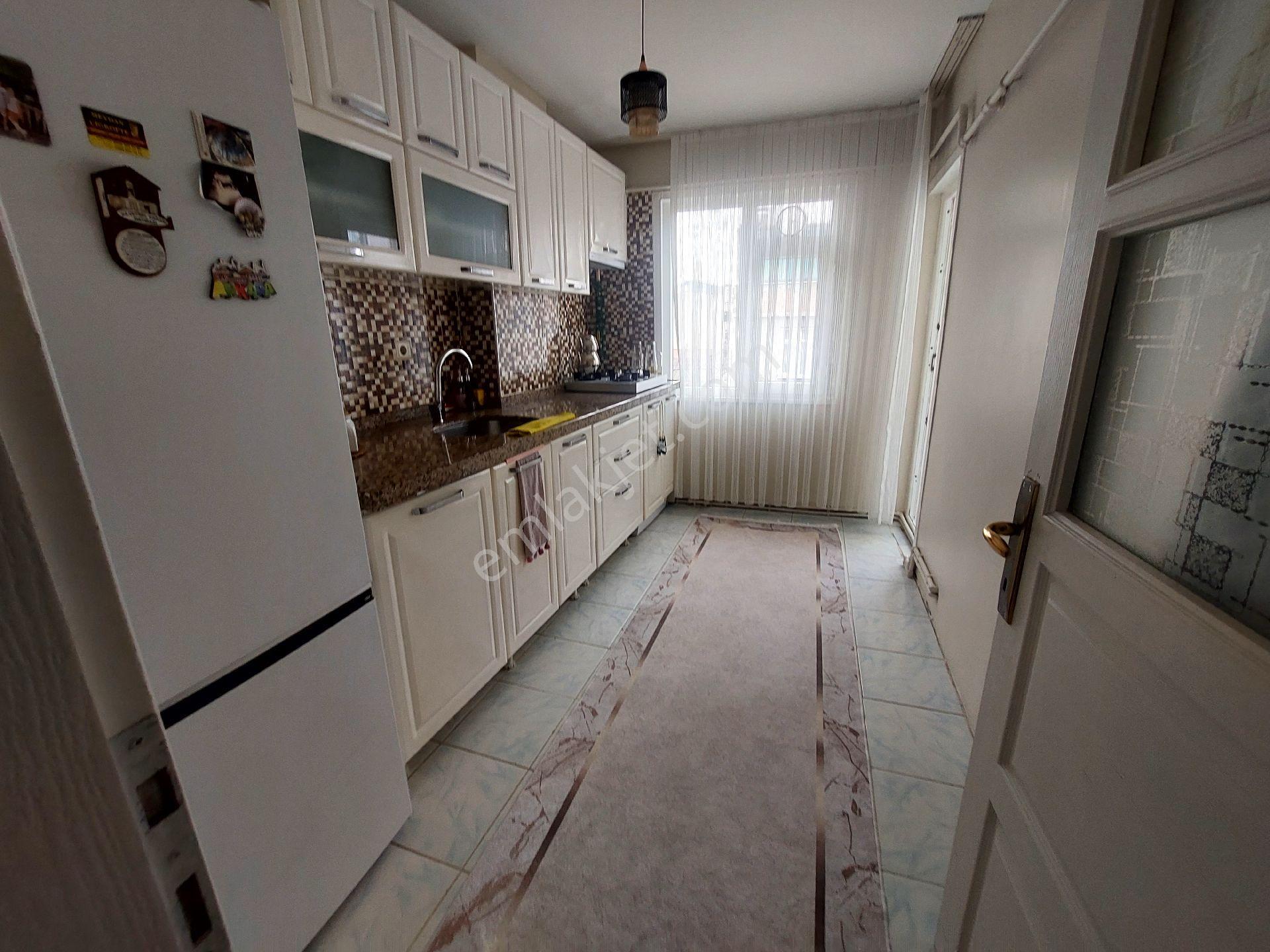 Gazi Osman Paşa Karayollarında Satılık Dubleks 3+2 180 M2 Metroya Yakın - Görsel 9