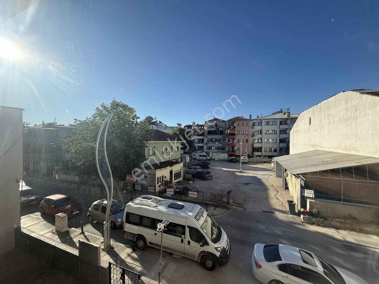 Remaxhür Emrah Tosun Eskı Doğum Evı Yanı Kıralık Ofıs & Daıre - Görsel 8
