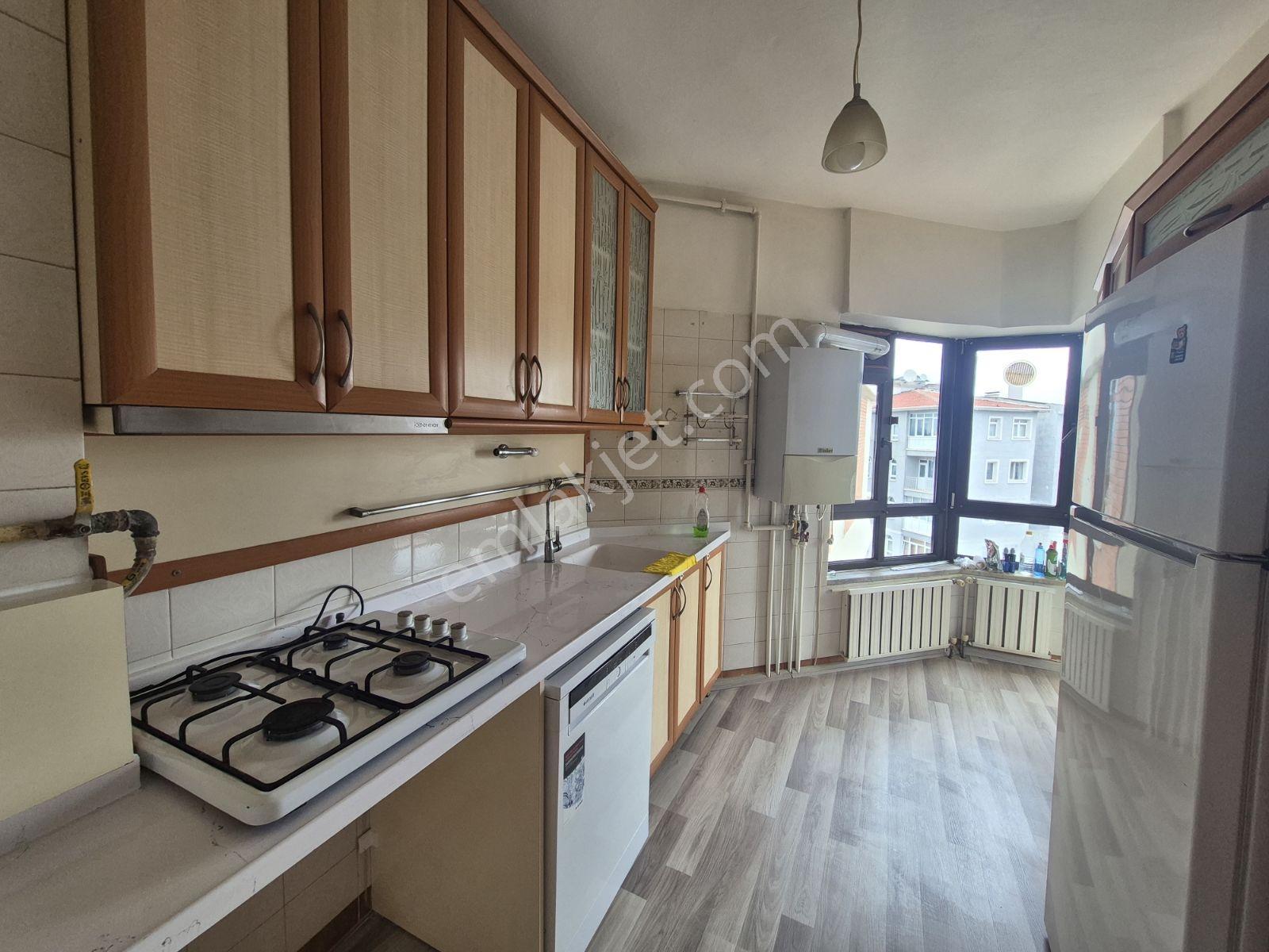 Taurus Avm Karşısı İdareciler Sitesi Y. Şerefiye Satılık 3+1 - Görsel 21