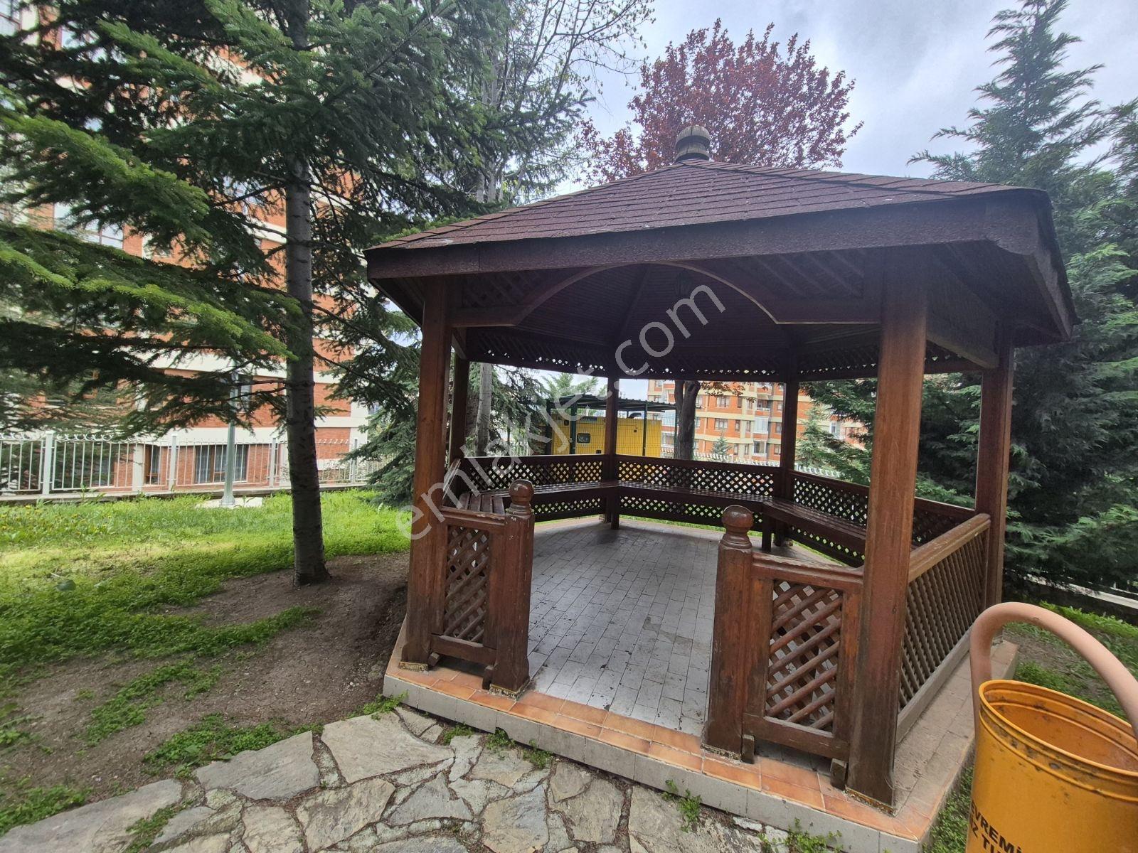 Taurus Avm Karşısı İdareciler Sitesi Y. Şerefiye Satılık 3+1 - Görsel 30