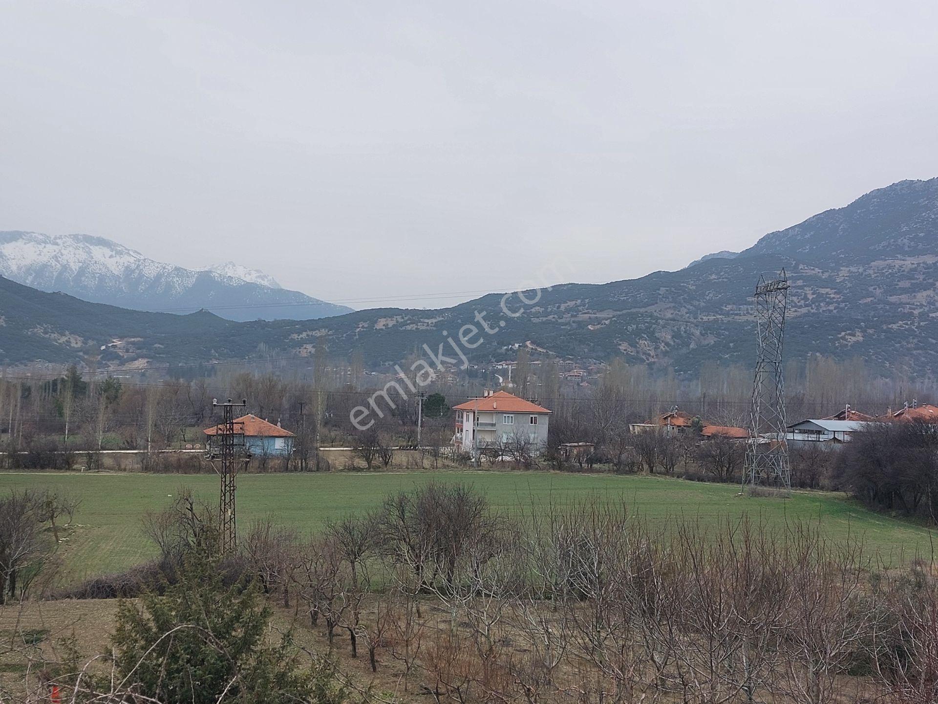 Antalya Aksu Topallıda Satılık Arsa