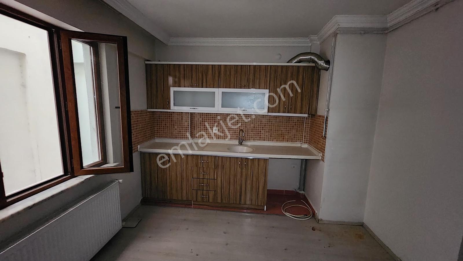 Anadolu Hastanesi Yanı 1+1 Geniş Daire - Görsel 7