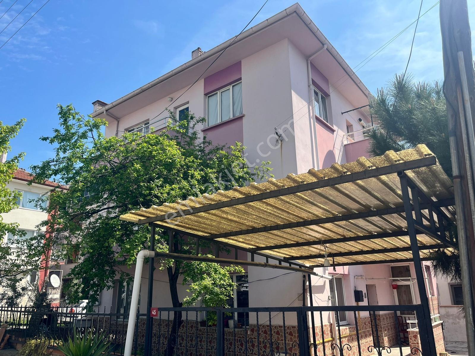 Atatürk Mahallesinde Satılık Komple Bina - Görsel 22