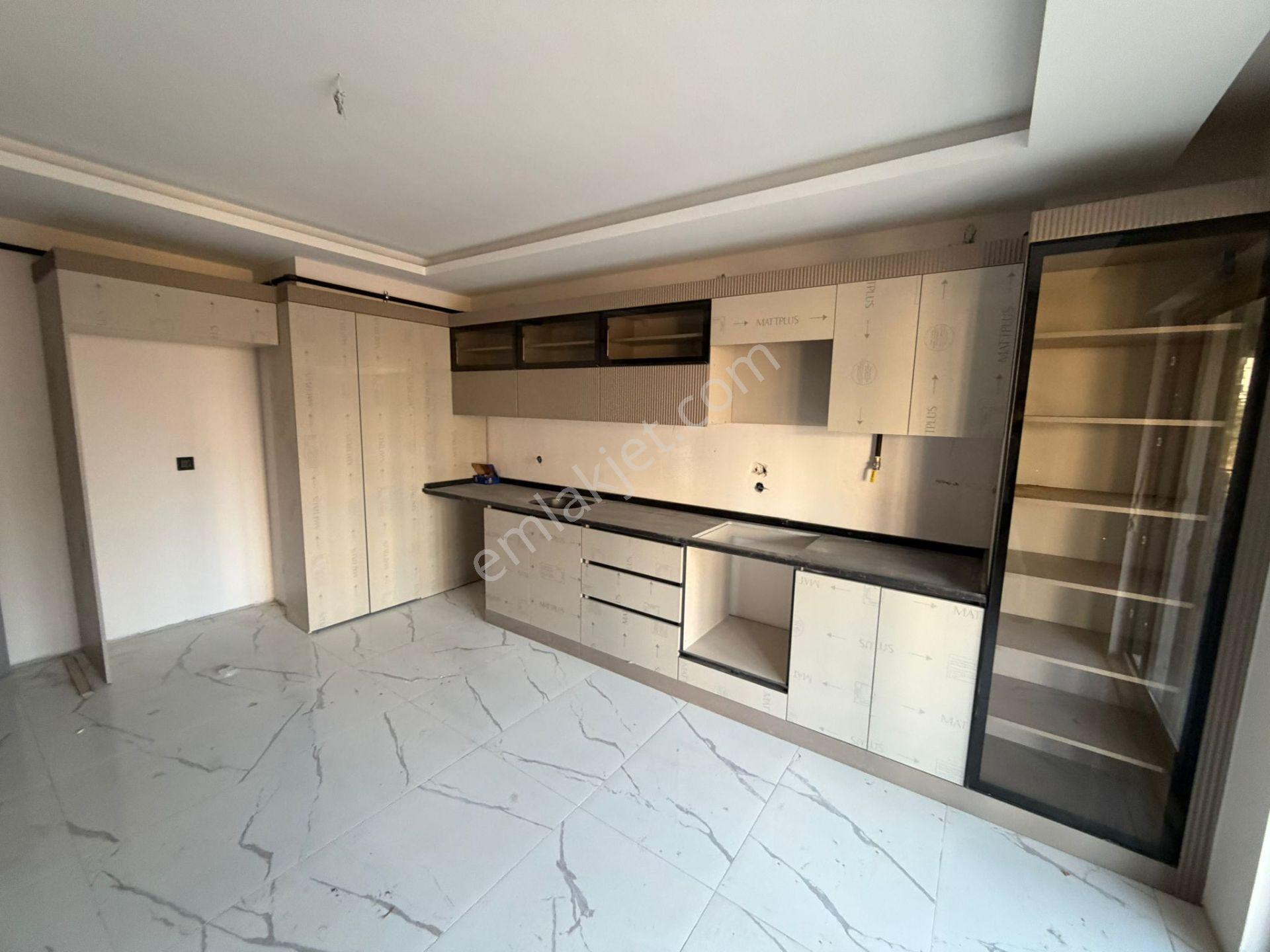 Mevsim Gayrimenkulden Sürsürüde Satılık 3+1 Sıfır Lüks Daire