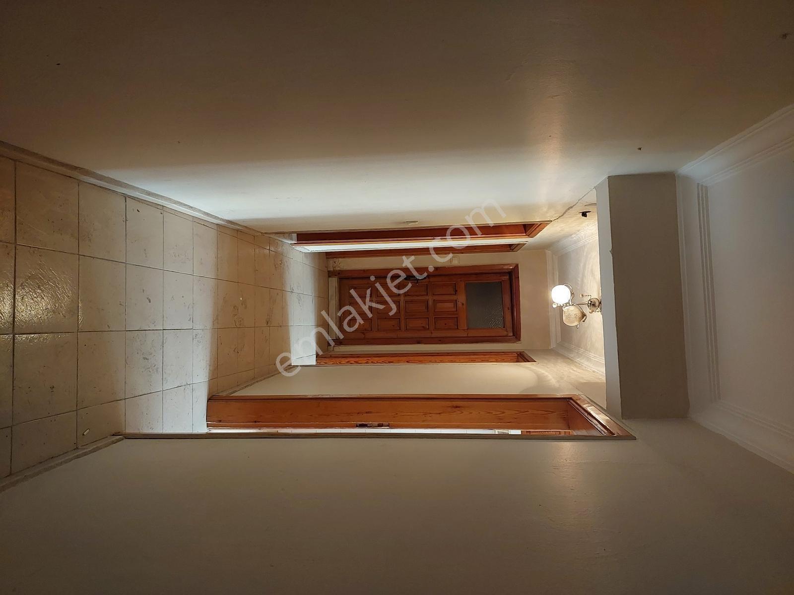 Bayraklı Yamanlarda Satılık Cad. Üstü 3+1 İmarlı Daire - Görsel 19