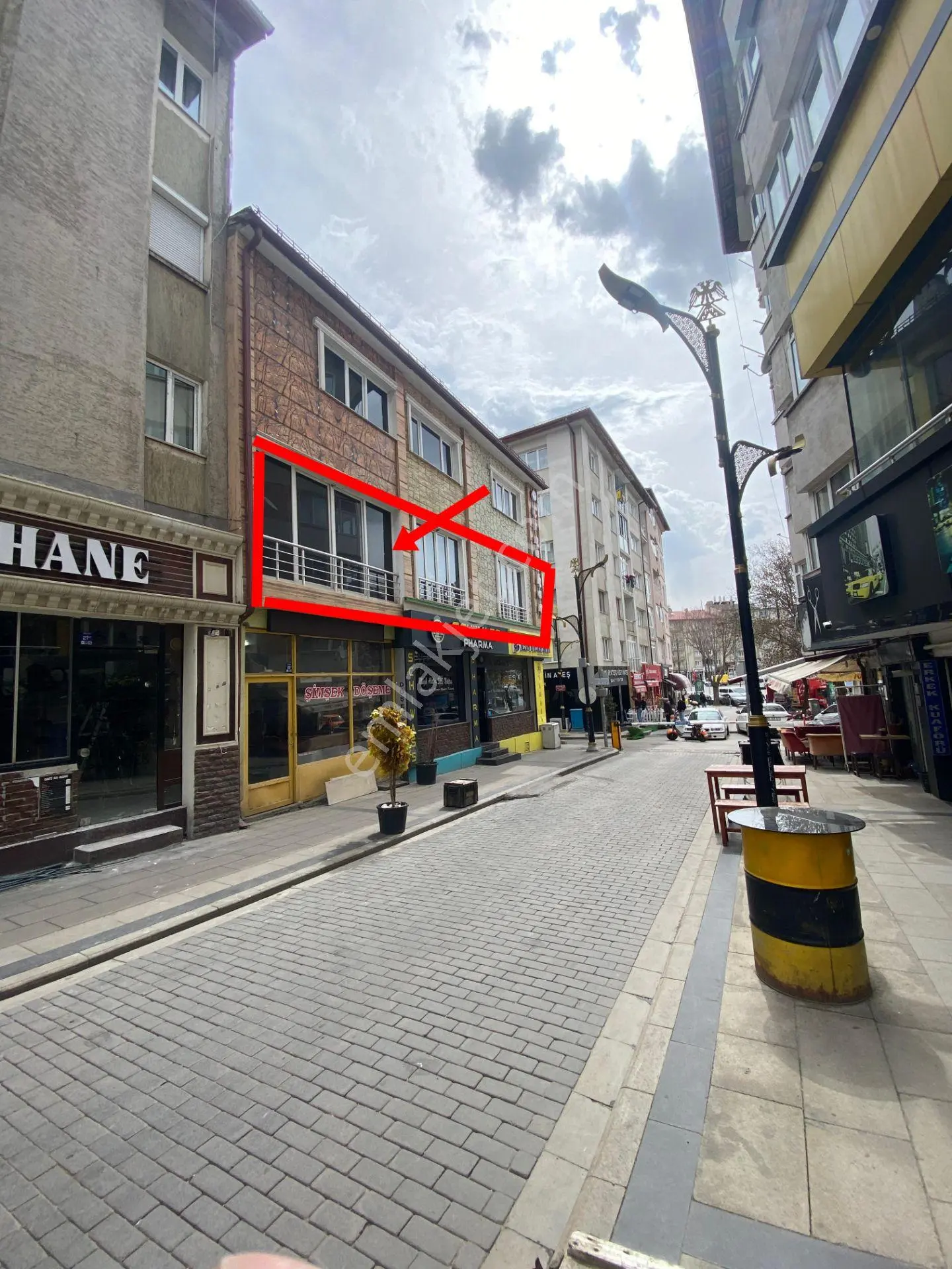 Kafeler Sokağı Girişinde Kiralık Ofis / İşyeri - Görsel 3