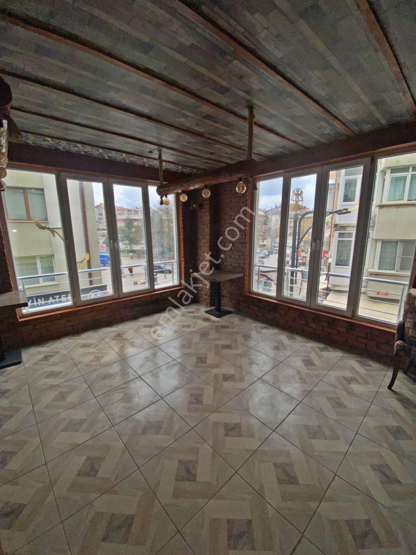 Kafeler Sokağı Girişinde Kiralık Ofis / İşyeri - Görsel 8