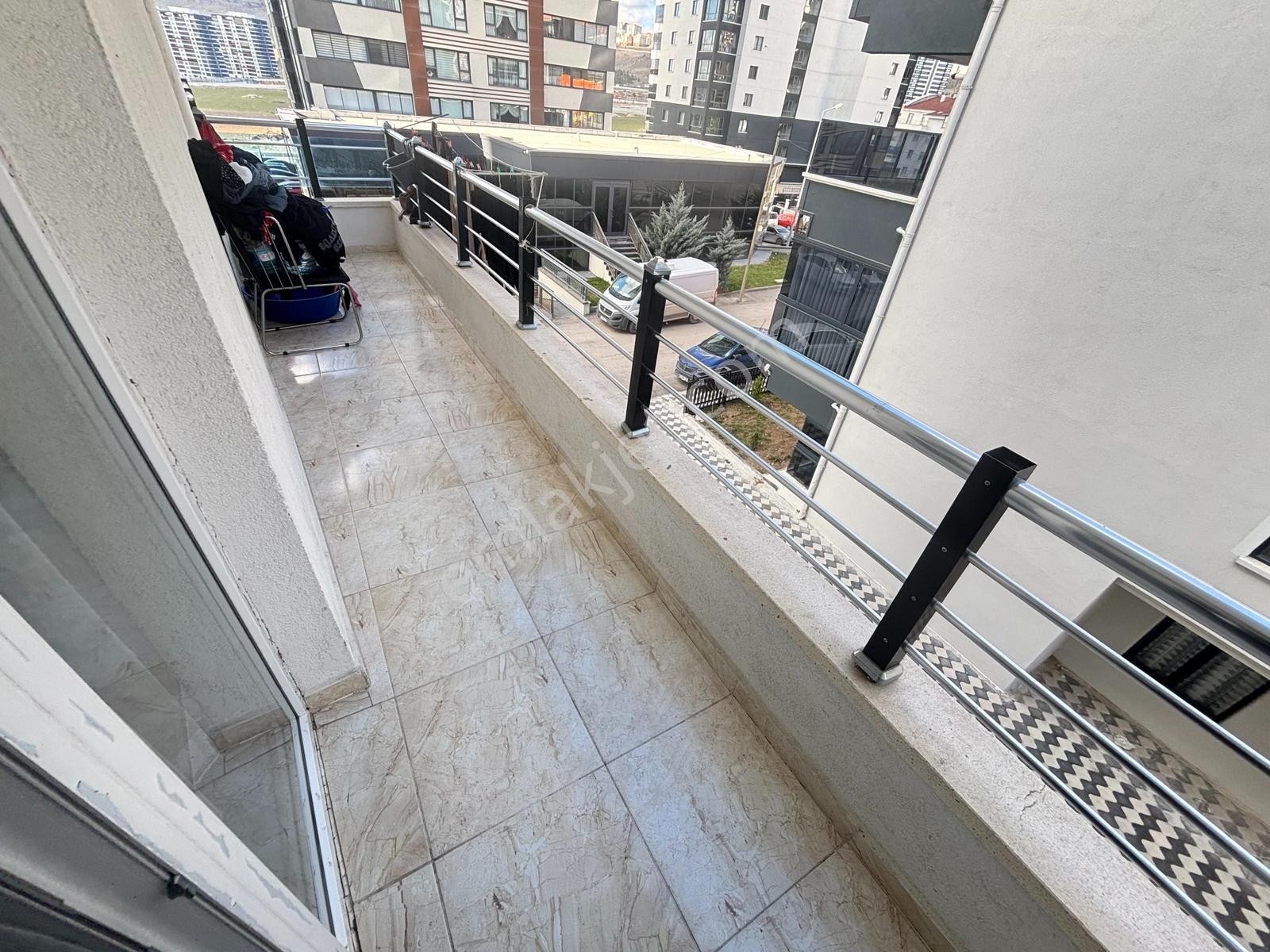 Ovacıkta Lüks Yapılı Ara Kat Asansörlü 3+1 Satılık Prıme Ofısten - Görsel 2