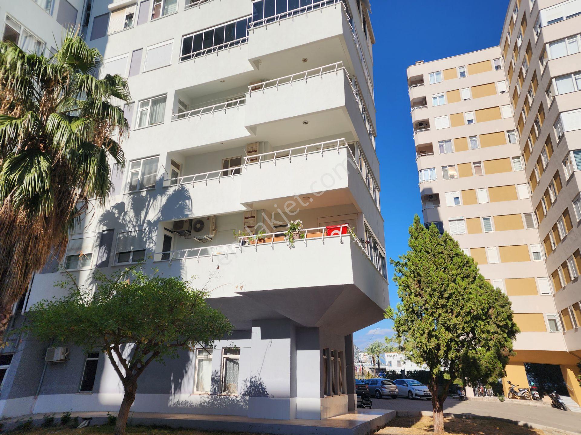 Konyaaltı Mimoza Sitesi'nde 2. Katta Kiralık 3+1 160 M2 Daire Gdkb - Görsel 32