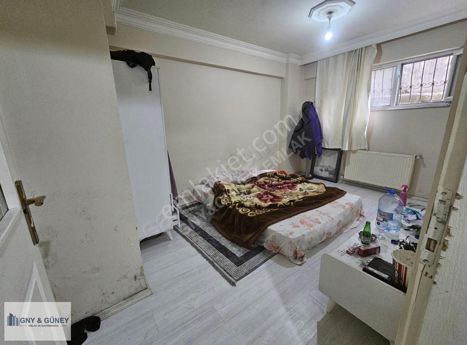Kanarya Mh.2+1 80 M² Aynı Binada Karşılıklı 2 Adet Satılık Daire