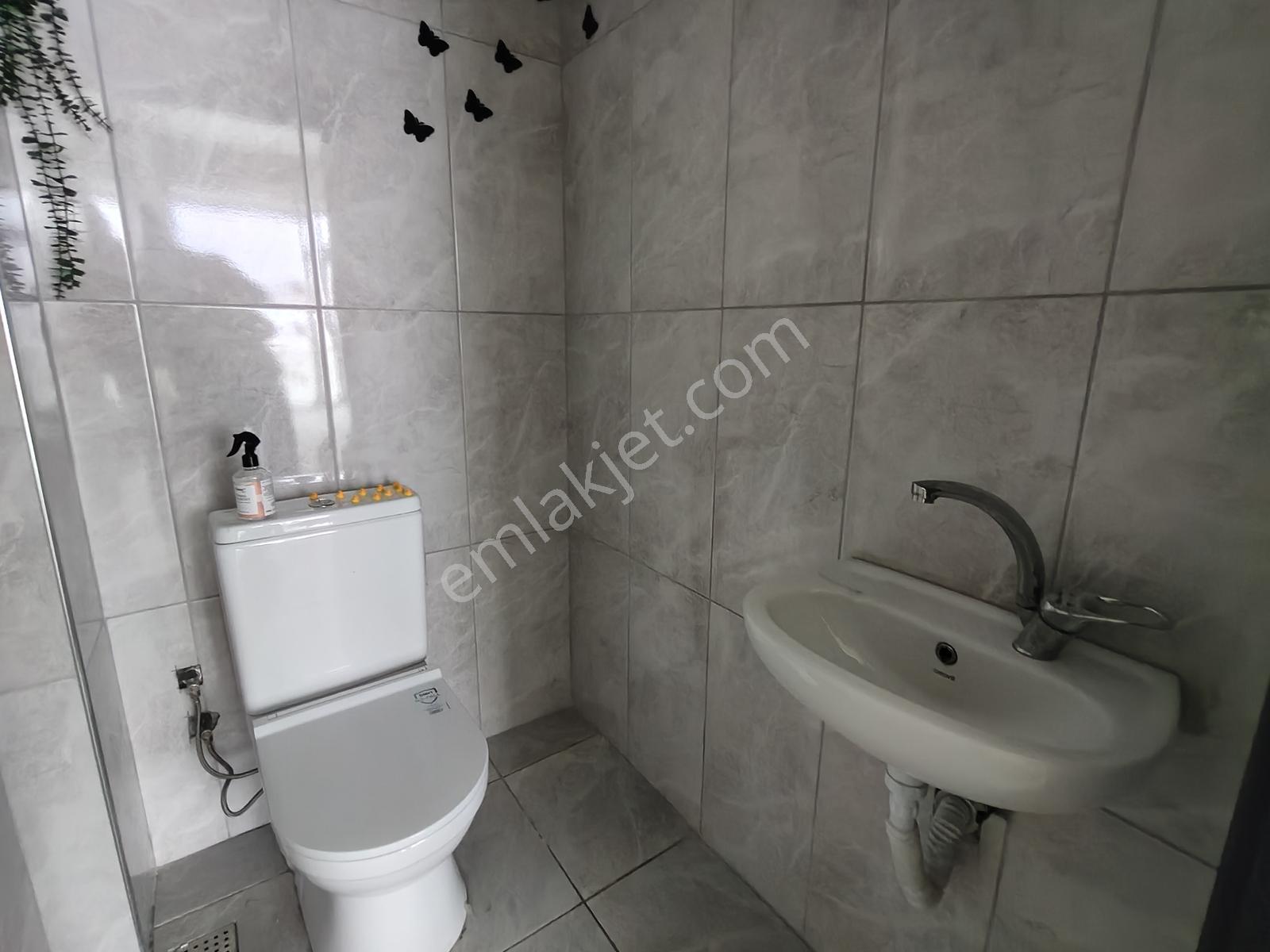 İş Merkezinde, 42m2,boyalı,içi Yapılı,wc,otopark Kiralık - Görsel 21