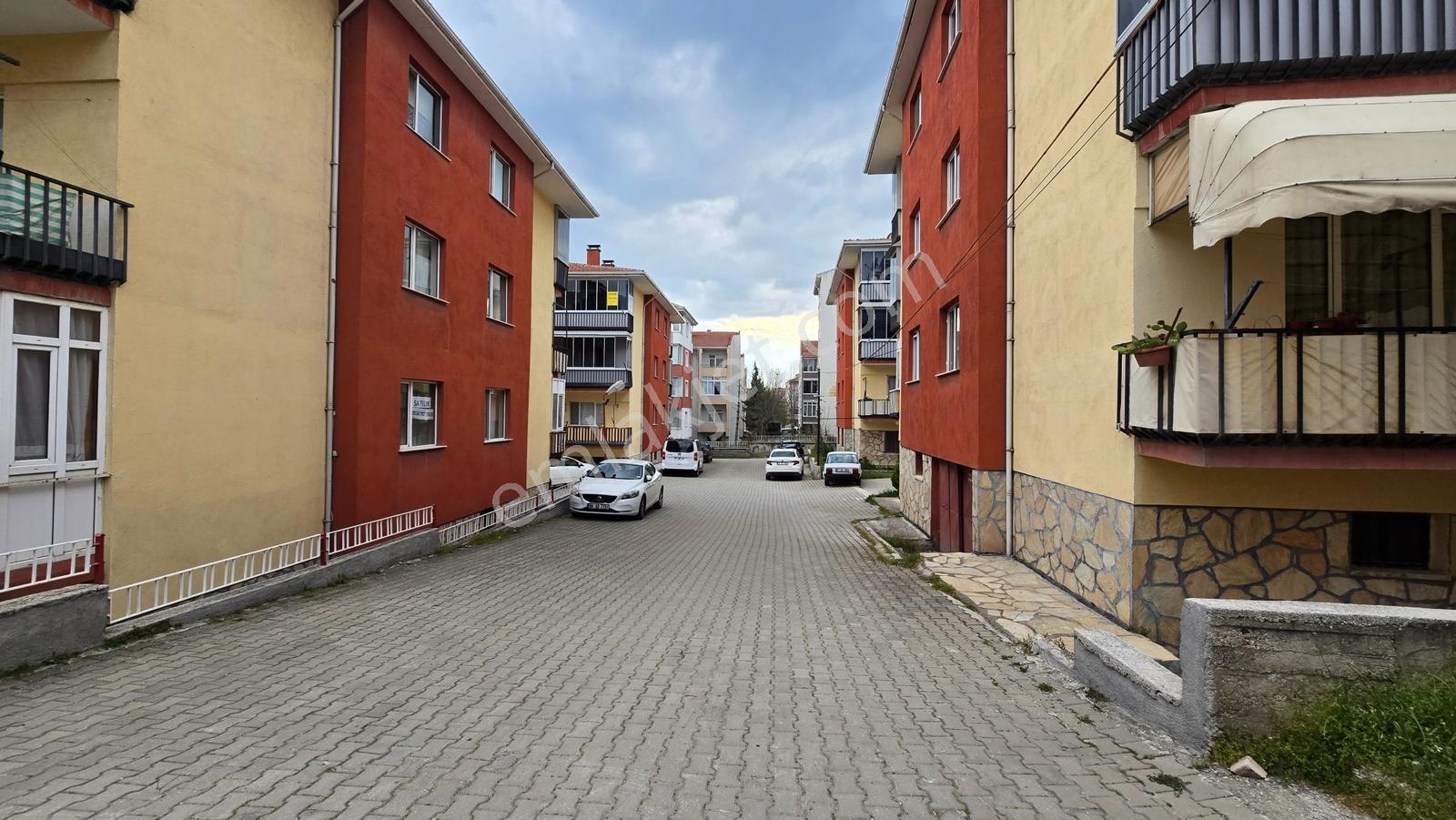 Çözüm Emlak | 4eylül Okullar Bölgesi | 3+1daire | Uygun Fiyat - Görsel 17