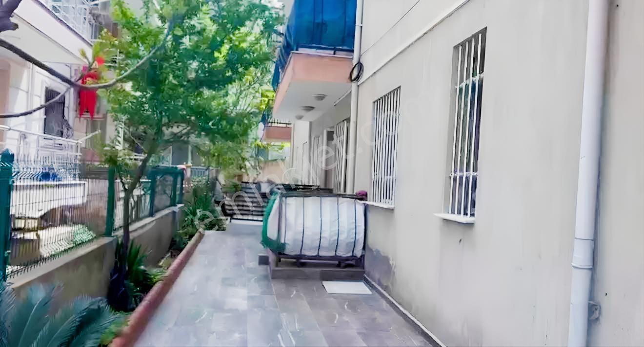 Çandarlı Merkezde 2+1 Ayrı Mutfak Satılık Daire - Görsel 12