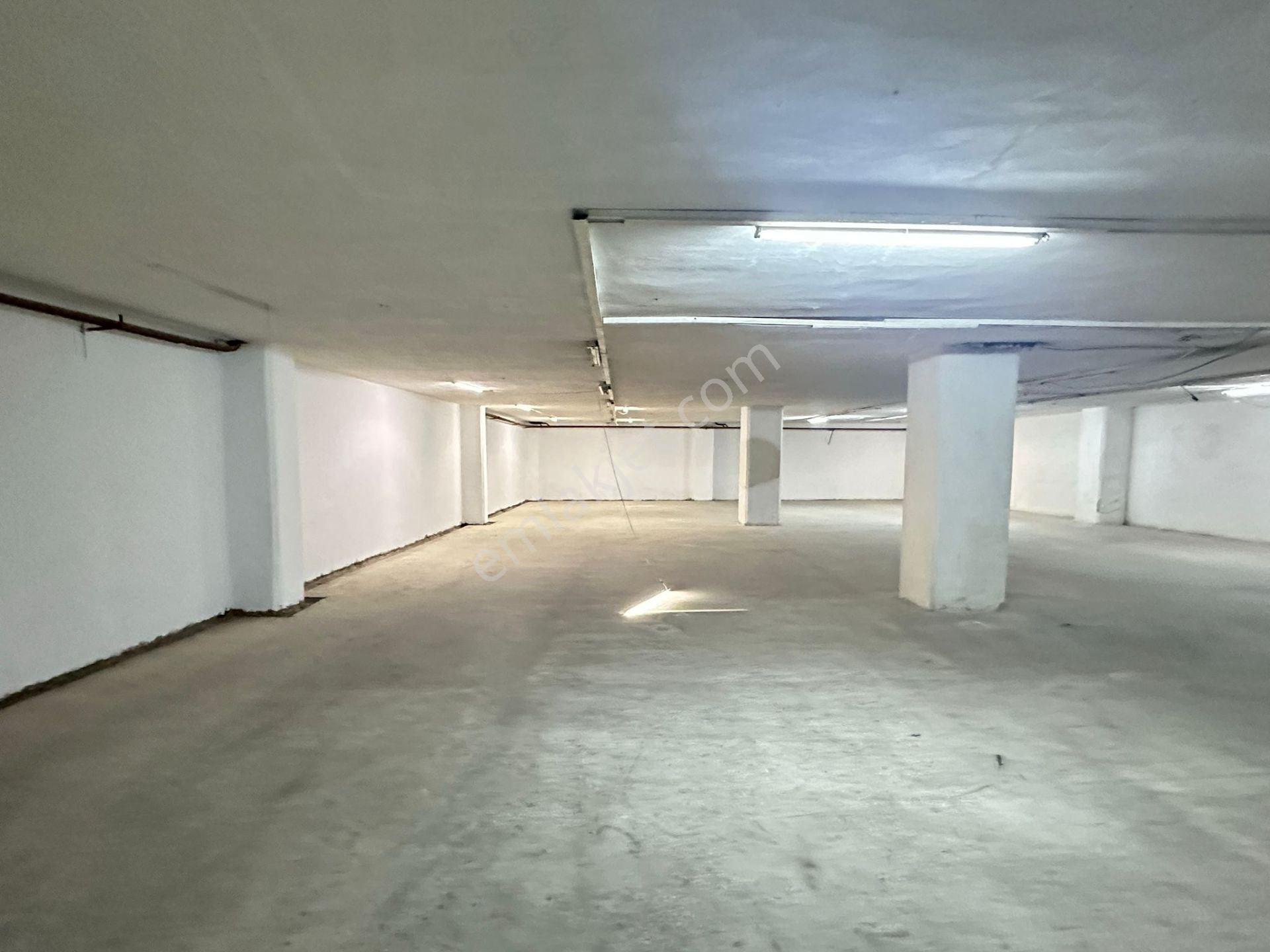Bağcılar Güneşli'de Kiralık 1000 M² Atölye/depo - Görsel 14