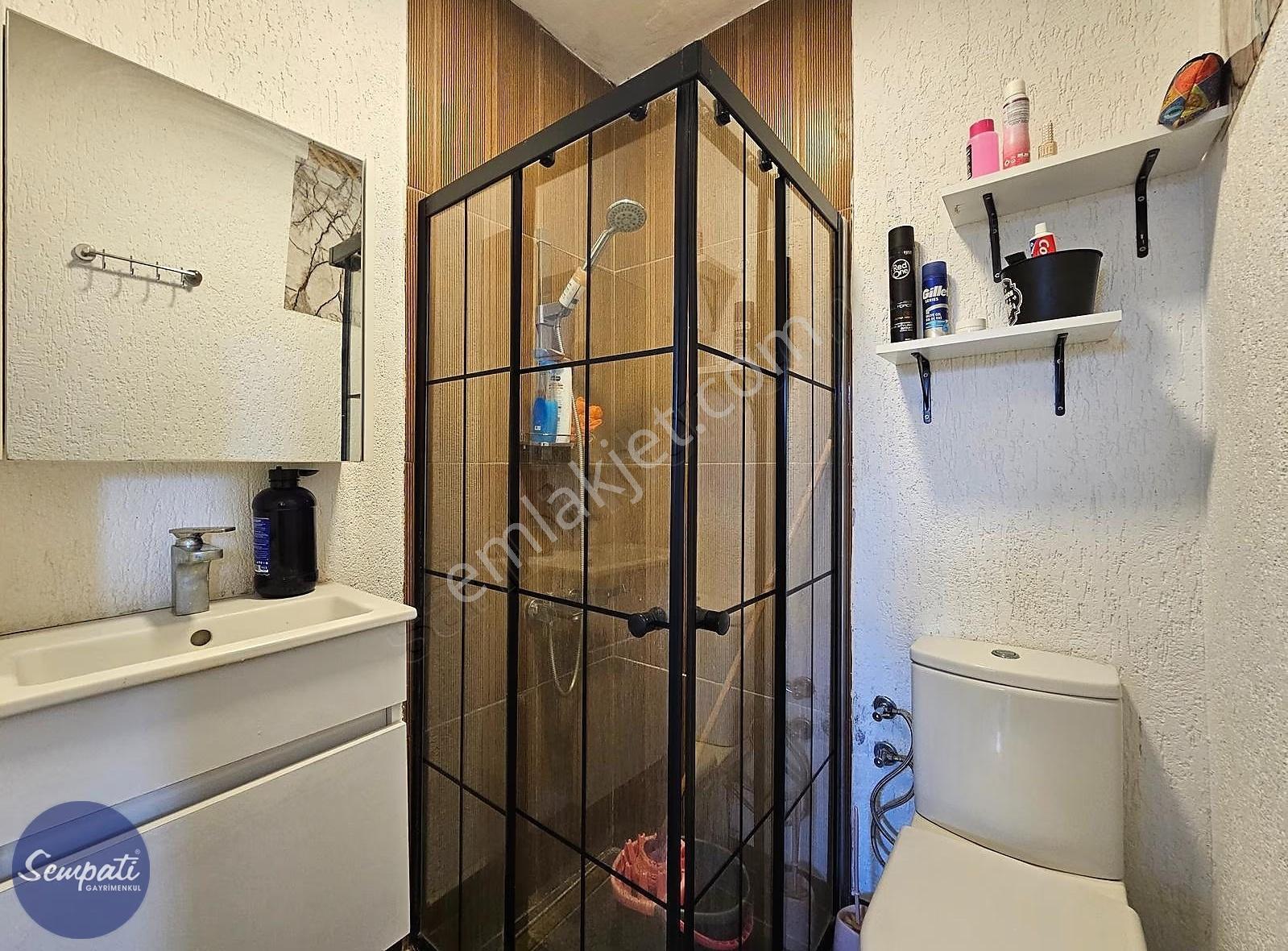 Oasis Avm Merkezi Konumda 1+1 Kiralık Giriş Katı Eşyalı Daire - Görsel 4