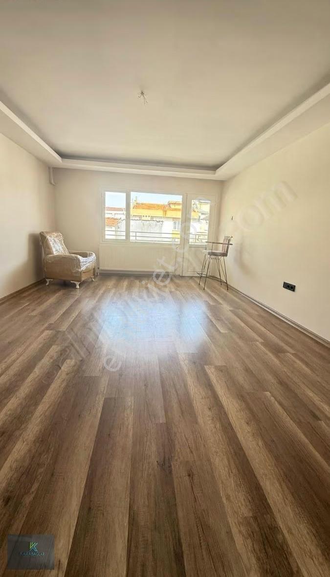 Gülyaka Mah.3+1 Doğalgazlı İçi Full Yapılı Satılık Daire - Görsel 11
