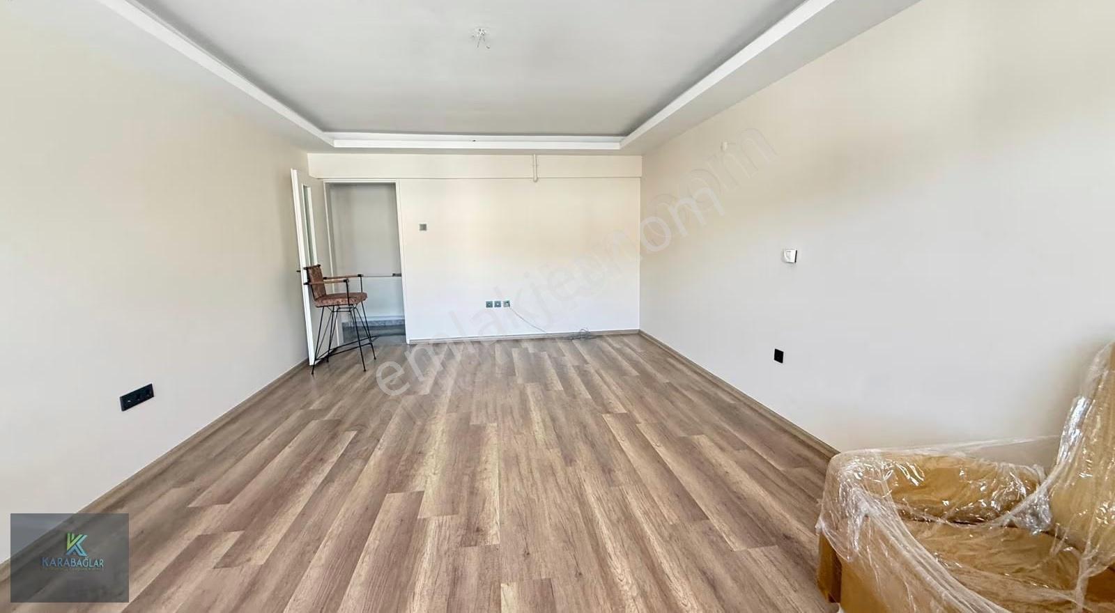 Gülyaka Mah.3+1 Doğalgazlı İçi Full Yapılı Satılık Daire - Görsel 13