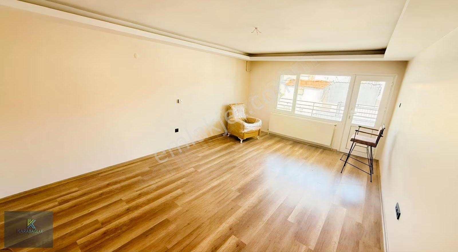Gülyaka Mah.3+1 Doğalgazlı İçi Full Yapılı Satılık Daire - Görsel 2