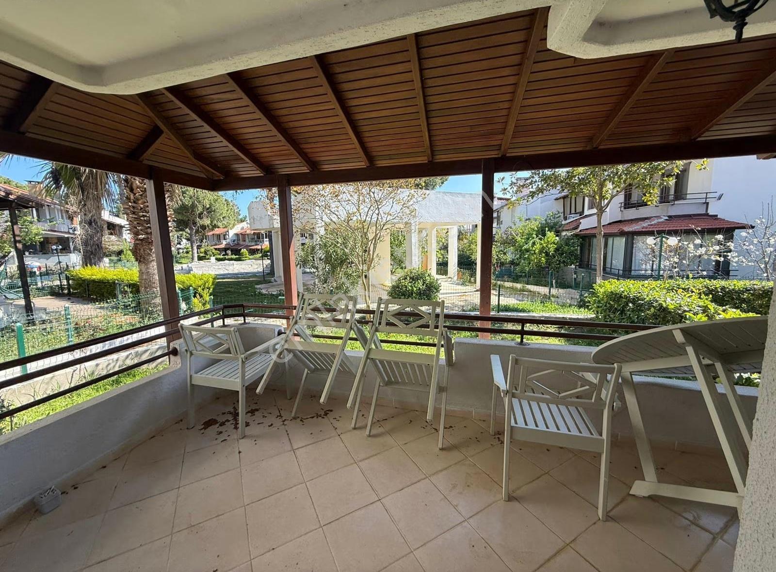 Plus Ara'dan Çeşmealtı Merkezde Site İçi 3+1 Satılık Villa - Görsel 13