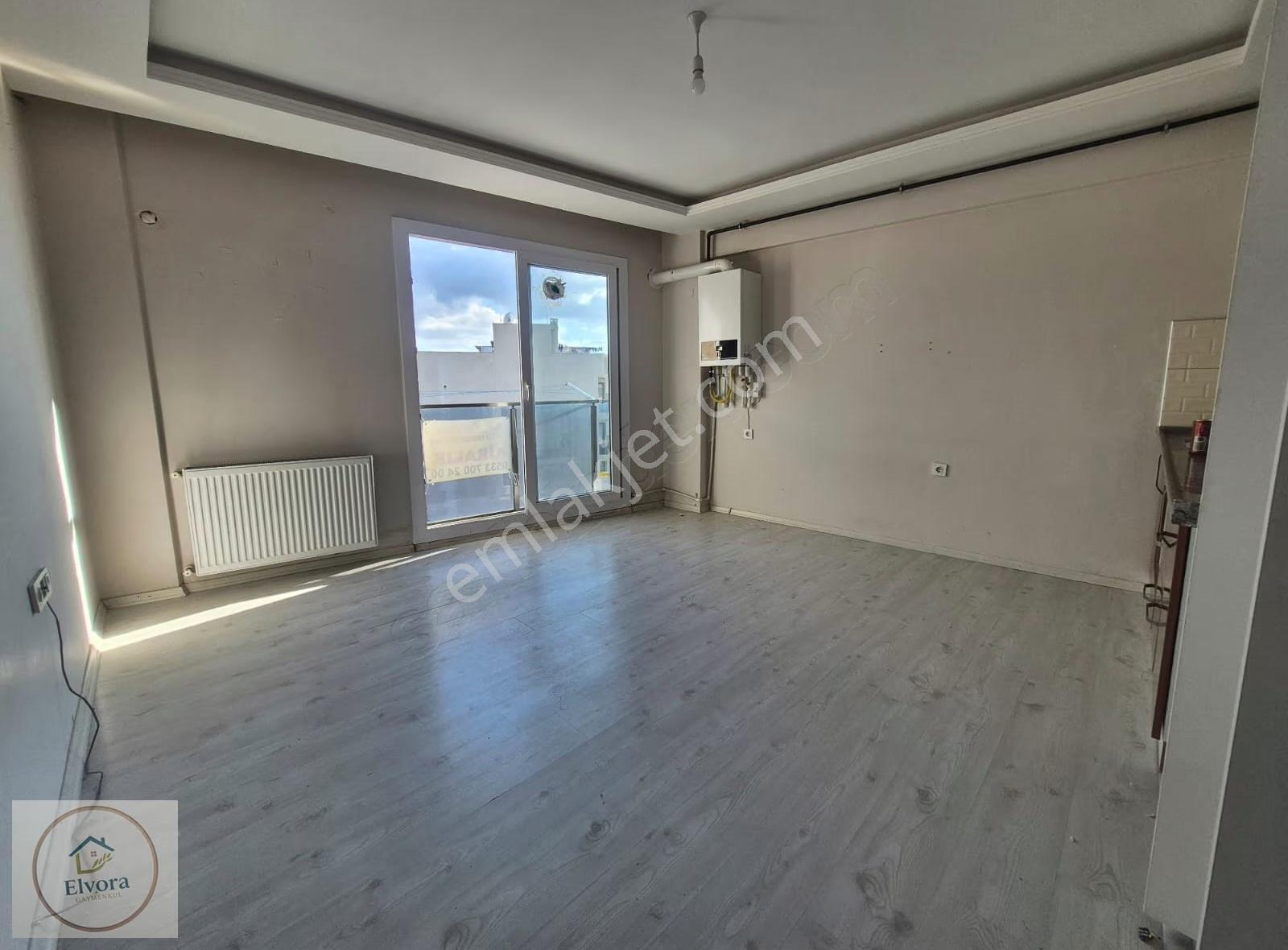 Buca 1+1 Asansörlü Doğalgazlı Satılık Daire - Görsel 12