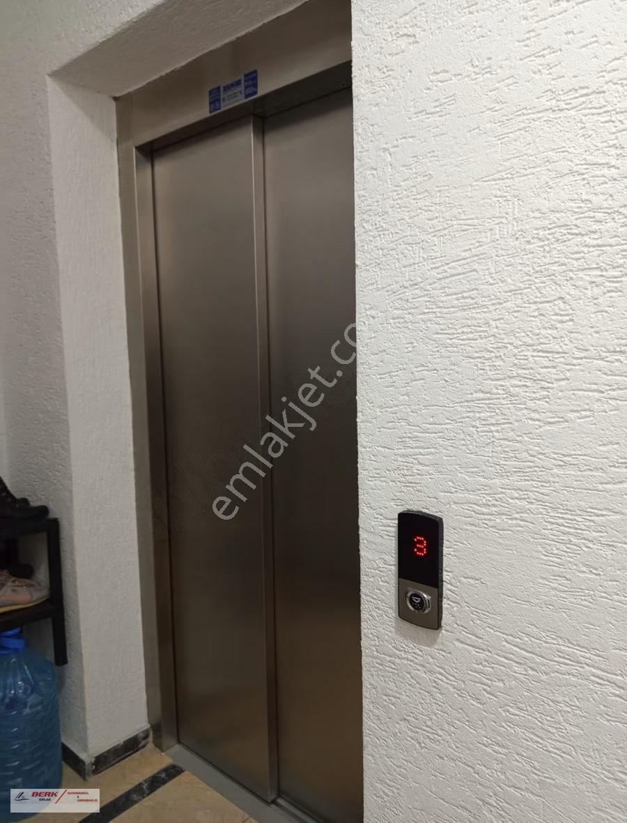 Tekirdağ Süleymanpaşa Çınarlı Mh'de Kiralık Arakat 2+1 Daire - Görsel 2