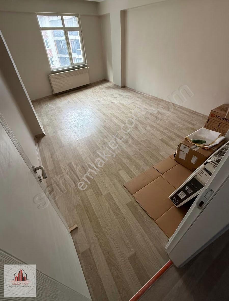 Metroya 5 Dk.arakat Balkonlu İskanlı İçi Full Yapılı 2+1 90 M2.. - Görsel 18