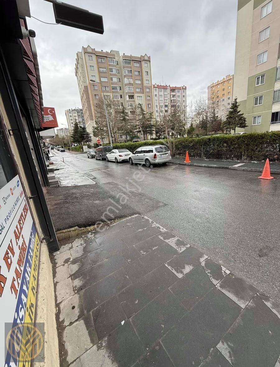 İldem Çarşı'da 100 M2 İki Katlı Boş Dükkan - Görsel 4